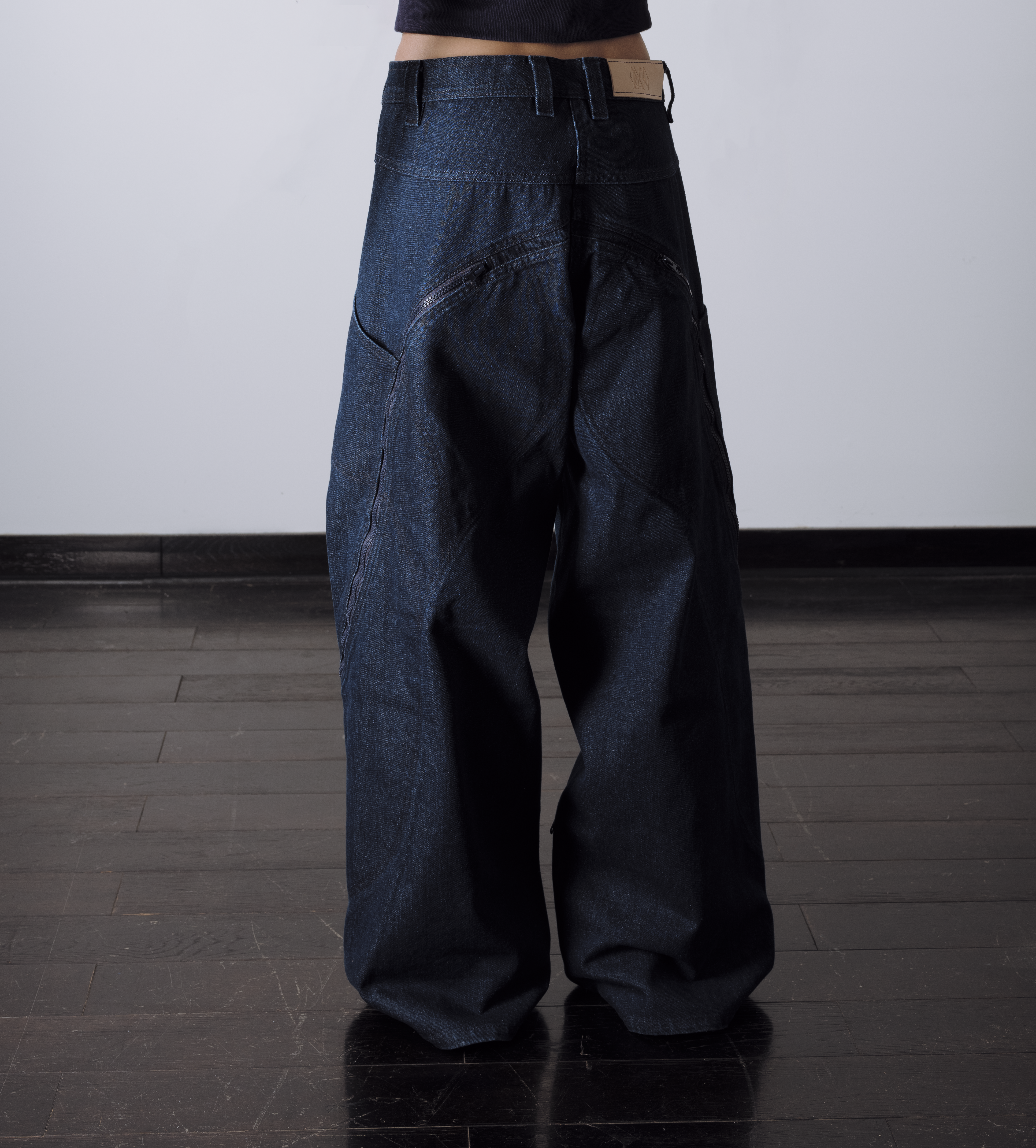 Product Gallery Image